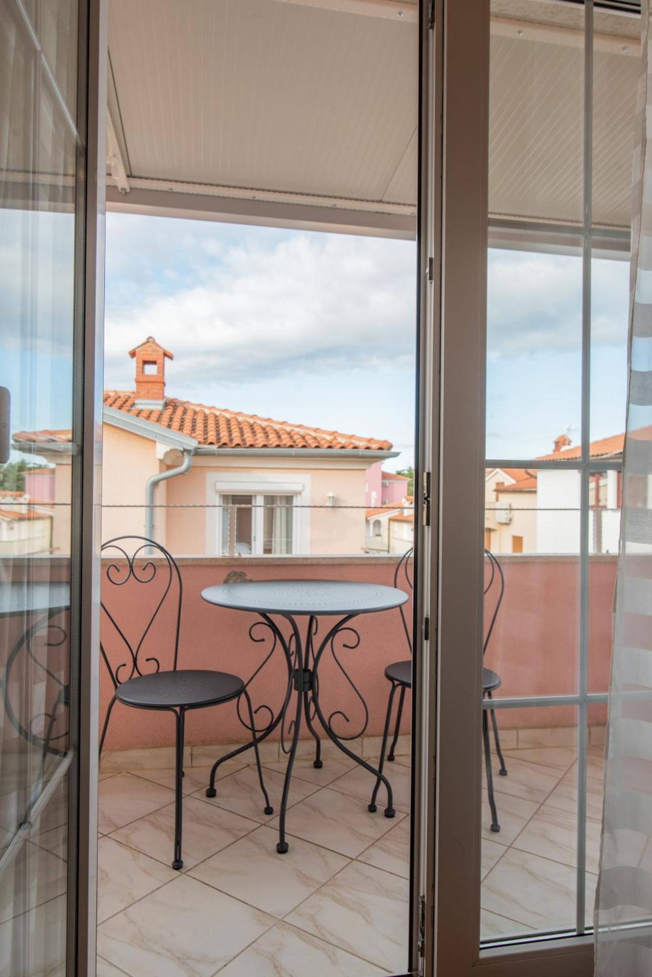 Hotel Villa Vera 2 Fažana Extérieur photo