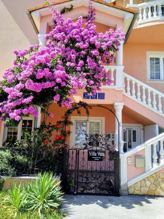 Hotel Villa Vera 2 Fažana Extérieur photo